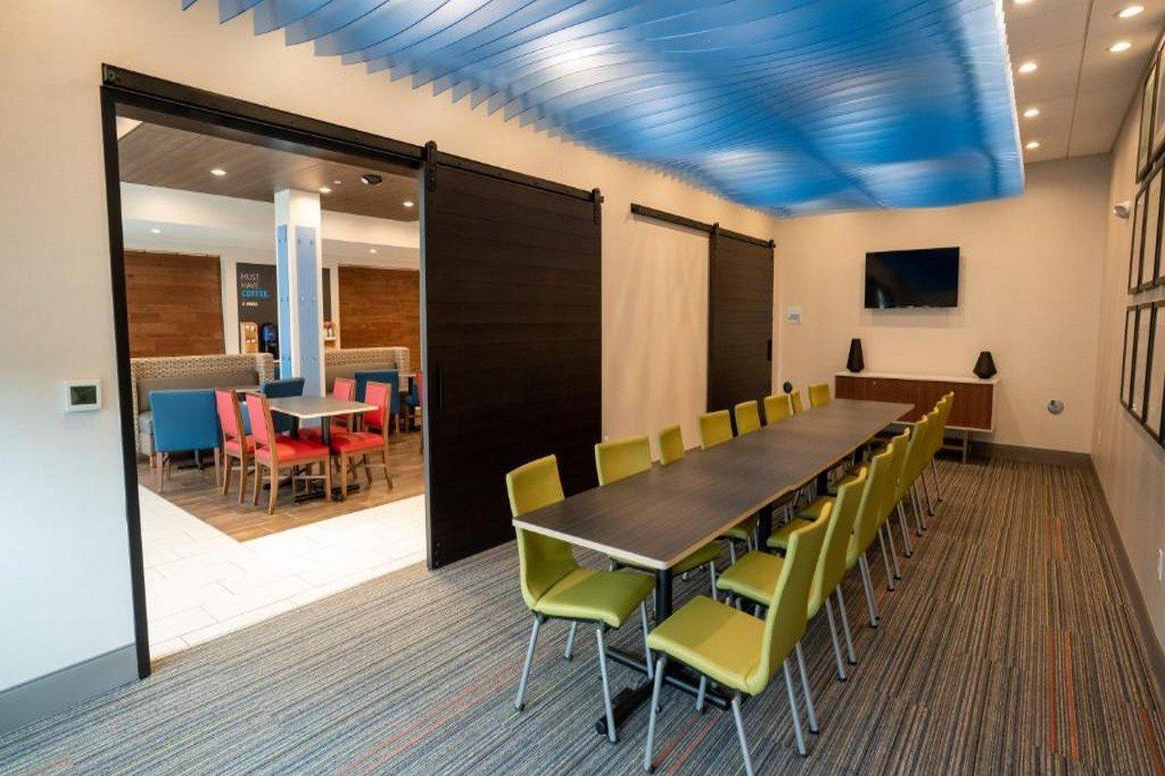 Holiday Inn Express & Suites Richburg By Ihg 外观 照片